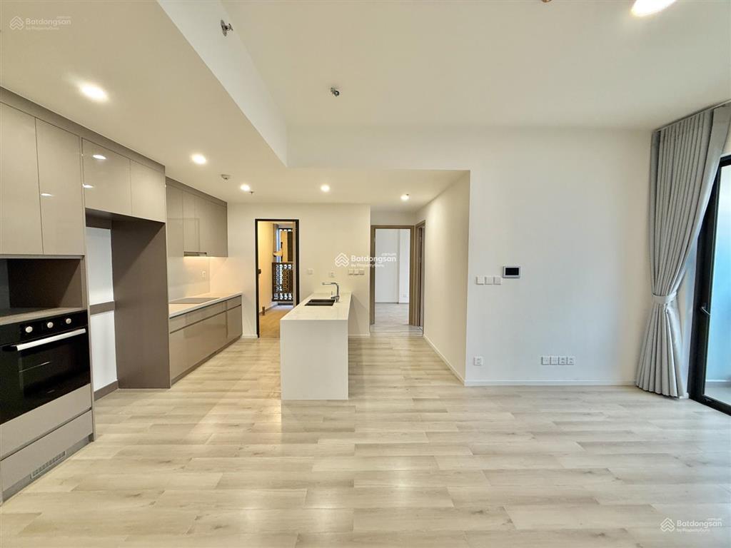 Bán gấp căn hộ 3pn masteri centre point. dt 90m2. giá chỉ 5,6 tỷ