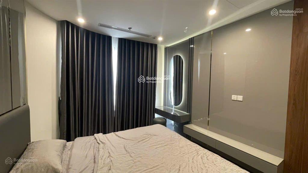 Bán gấp căn hộ 2pn the beverly view sông tầng cao thoáng mát giá chỉ 4,5 tỷ