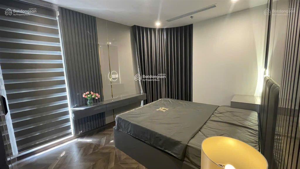 Bán gấp căn hộ 2pn the beverly view sông tầng cao thoáng mát giá chỉ 4,5 tỷ