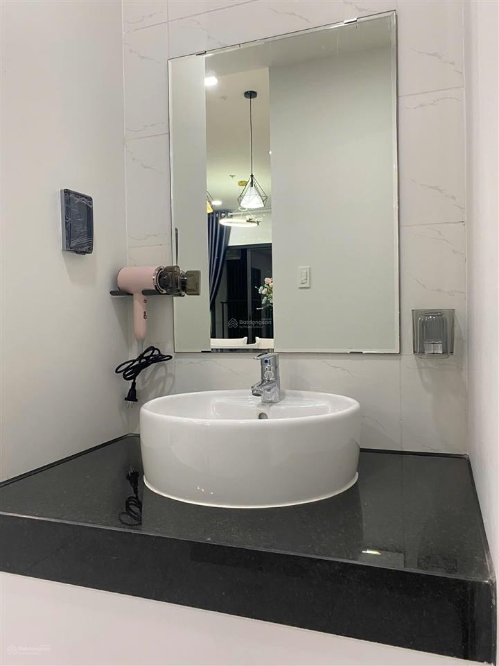 Charm plaza dĩ an bán gấp 3pn 2wc giá bán lỗ 2tỷ350. view thoáng mát