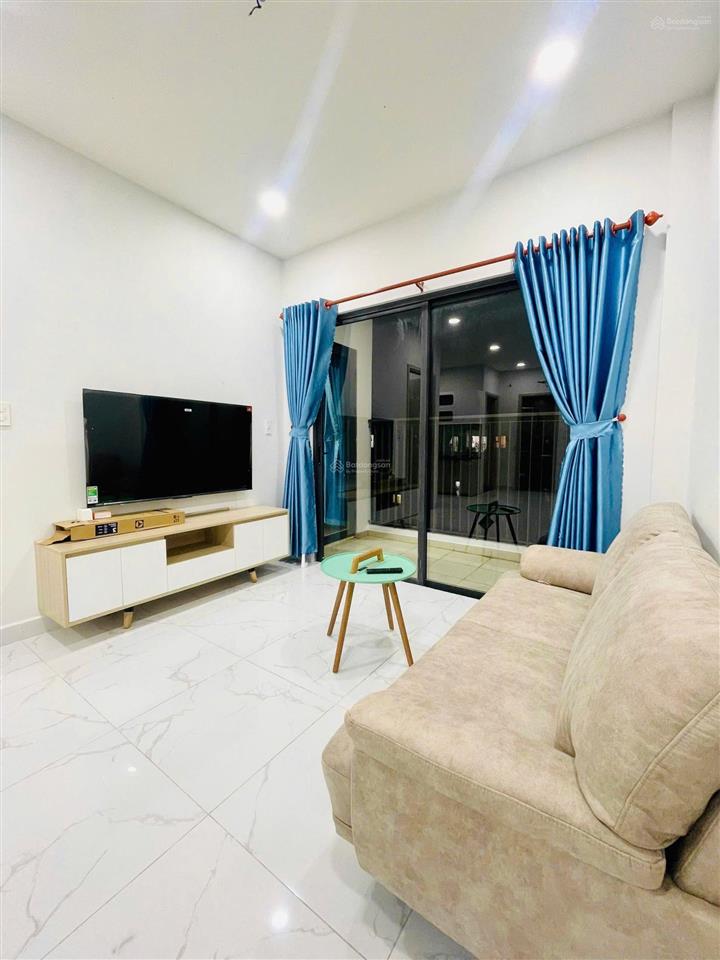 Cho thuê charm city ngay vincom dĩ an 3pn 2wc 10,5triệu/tháng full nội thất cao cấp