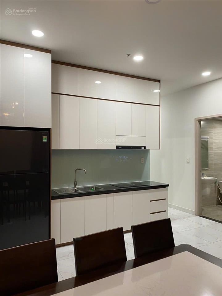Cho thuê charm city ngay vincom dĩ an 3pn 3wc(96m2) giá 7,5  11 triệu full nội thất đẹp.