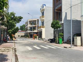 Bán đất hoà lạc, phú cát, phân lô ô tô tránh, trục chính kinh doanh, đối diện đh fpt, đhqg