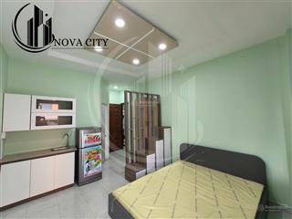 Gần bến xe quận 8 hướng quốc lộ 50 ban công full nội thất