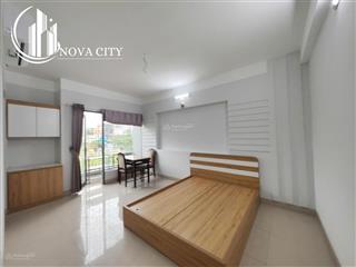 Mới trống phòng mới đẹp thoáng y hình, có ban công, full nội thất