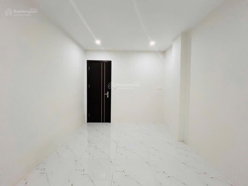 Tc chỉ 5.6 tỷ sở hữu căn nhà 38m2, 4pn, nội thất vip, tại phố la nội, hà đông