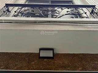 Bán nr giá siêu hời tại hữu hưng, 6,15 tỷ, 33m2, 3pn, 4wc, 5 tầng