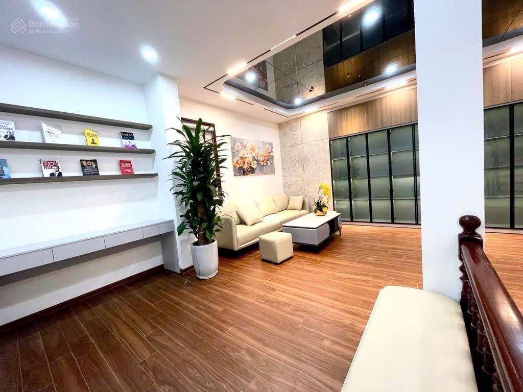 Bán nr tại đa sỹ, 6,5 tỷ, 35m2, 3pn, 4wc bao đẹp, nhiều tiện ích