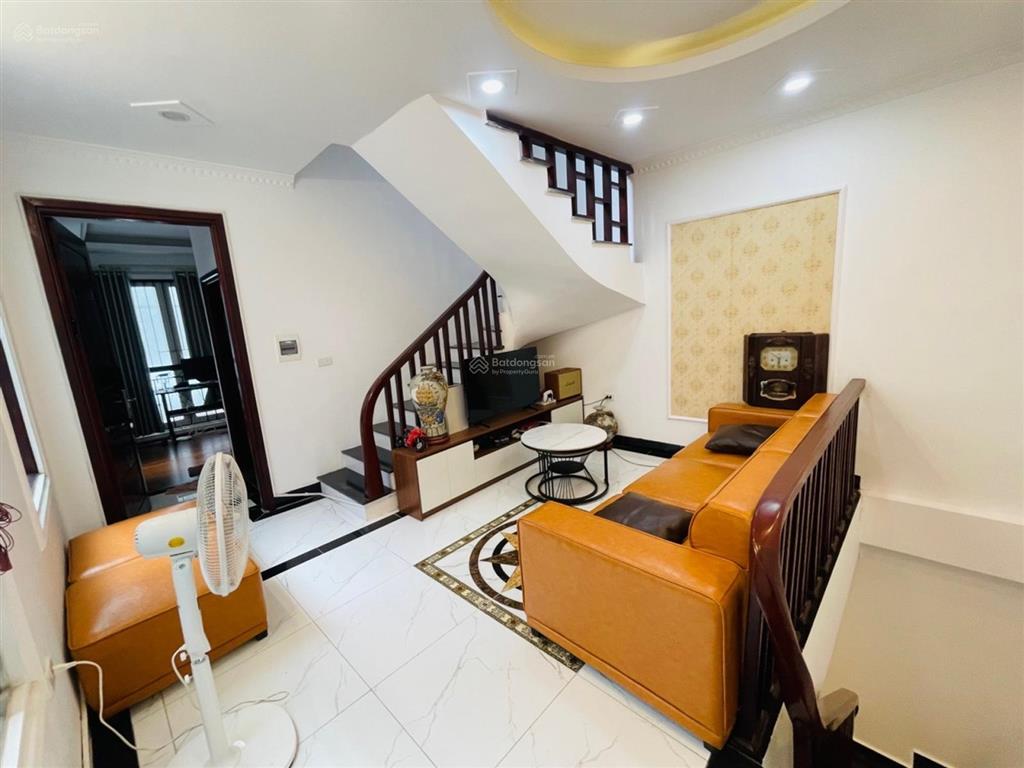 Chỉ 11,75 tỷ sở hữu nhà lô góc đại mỗ, gara ô tô sát ngã tư vạn phúc, cơ hội hiếm có!