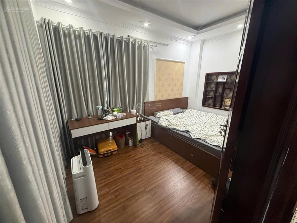 Chỉ 11,75 tỷ sở hữu nhà lô góc đại mỗ, gara ô tô sát ngã tư vạn phúc, cơ hội hiếm có!
