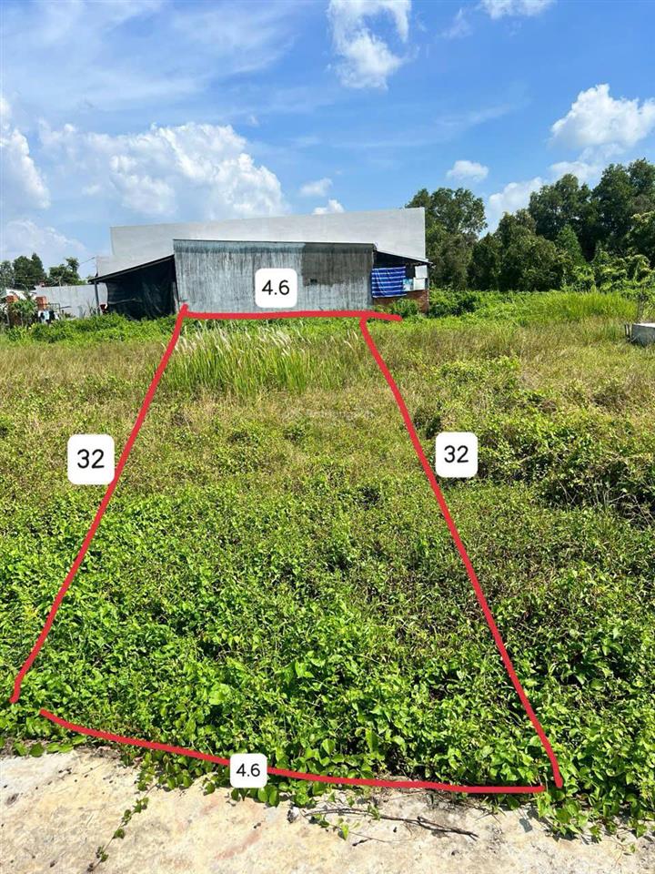 Bán đất tại cộng đồng lộc trung, 950 triệu, 148m2 siêu hot chỉ với