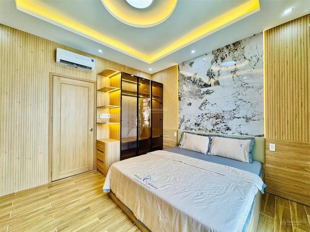 + hẻm ba gác né xe máy thoải mái, hẻm thông, 10m ra hẻm xe hơi, ngay chợ thạch đà khu sầm uất, giá