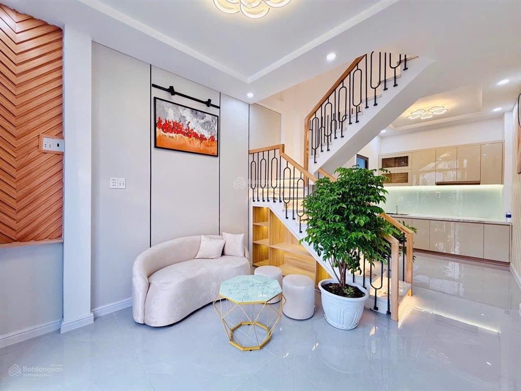 + hẻm ba gác né xe máy thoải mái, hẻm thông, 10m ra hẻm xe hơi, ngay chợ thạch đà khu sầm uất, giá