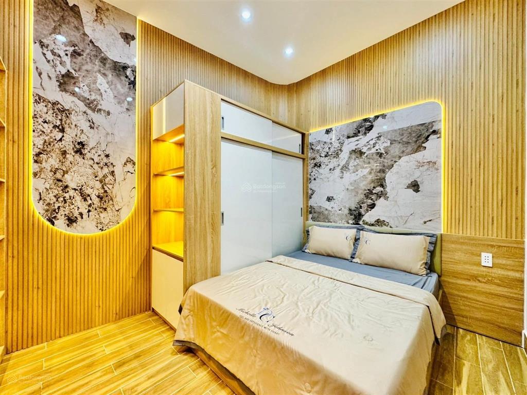 + hẻm ba gác né xe máy thoải mái, hẻm thông, 10m ra hẻm xe hơi, ngay chợ thạch đà khu sầm uất, giá