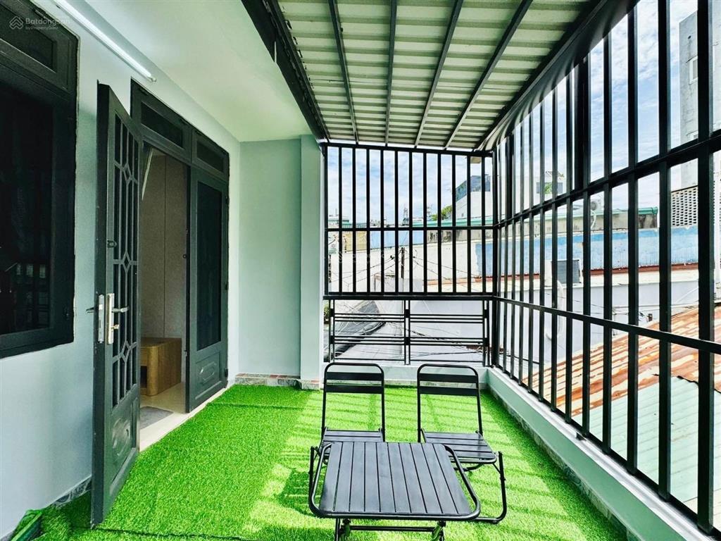 Nhà mới ở ngay  gần trục thống nhất  đường số 4  dt 54m2 x 3 tầng đúc + mái btct, giá 5.4 tỷ