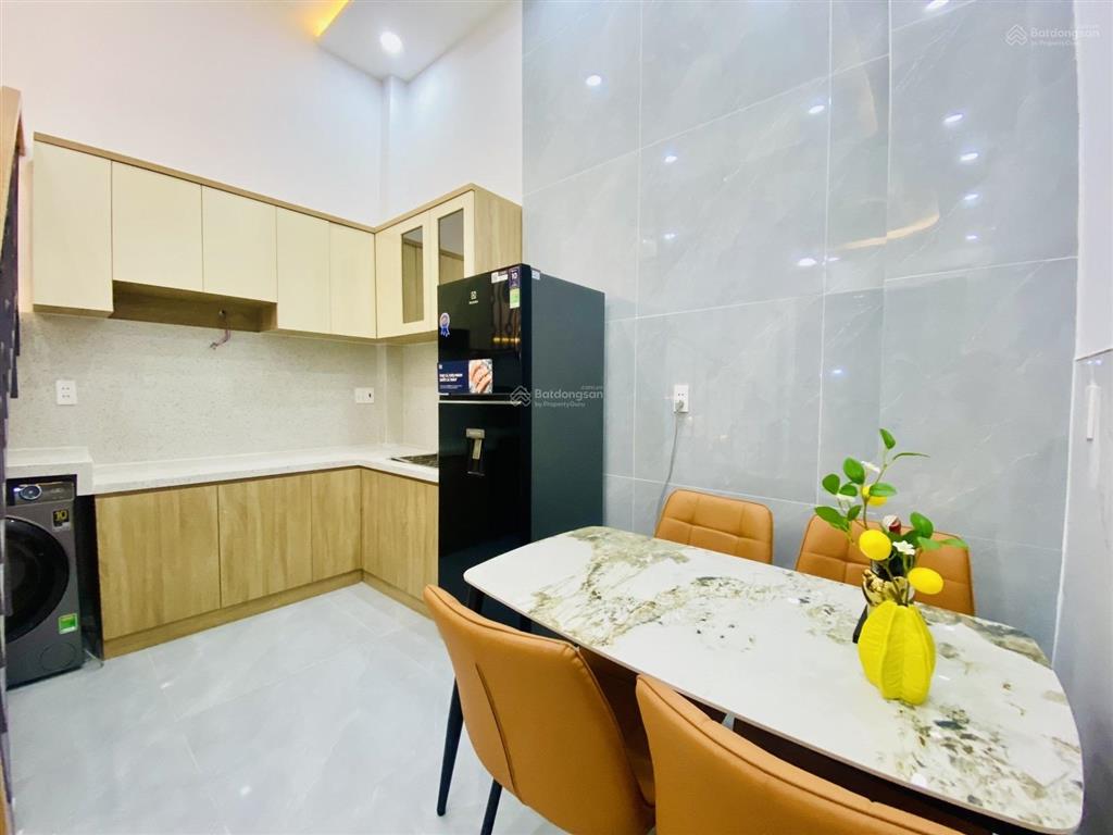 Nhà mới xinh 2 mặt tiền thoáng cực hợp gia đình trẻ an cư