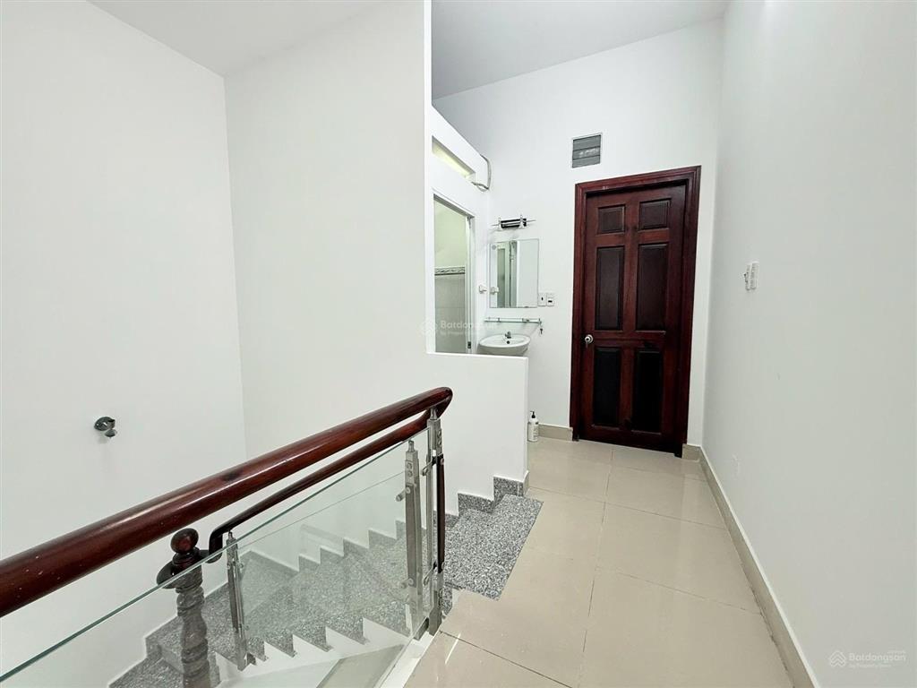 Nhà mới đẹp hẻm xe hơi chỉ 10m ra mặt tiền nguyễn văn khối