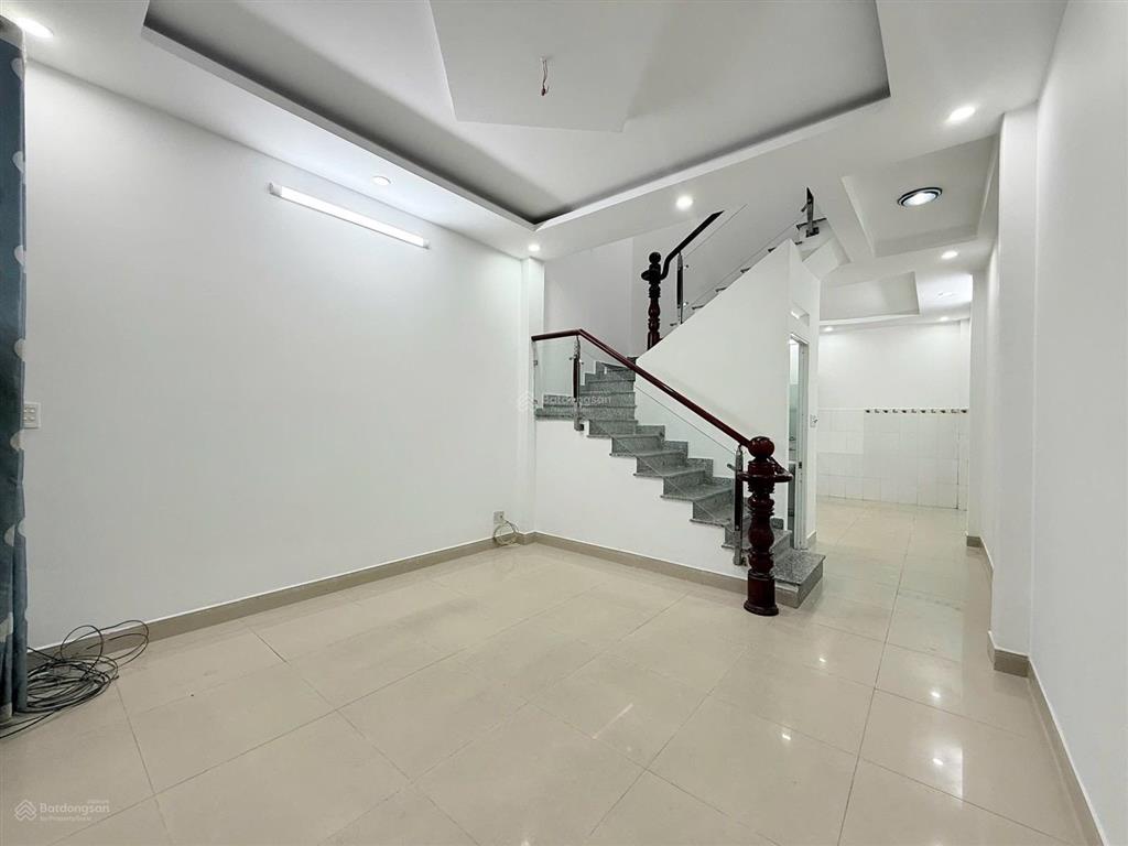 Nhà mới đẹp hẻm xe hơi chỉ 10m ra mặt tiền nguyễn văn khối
