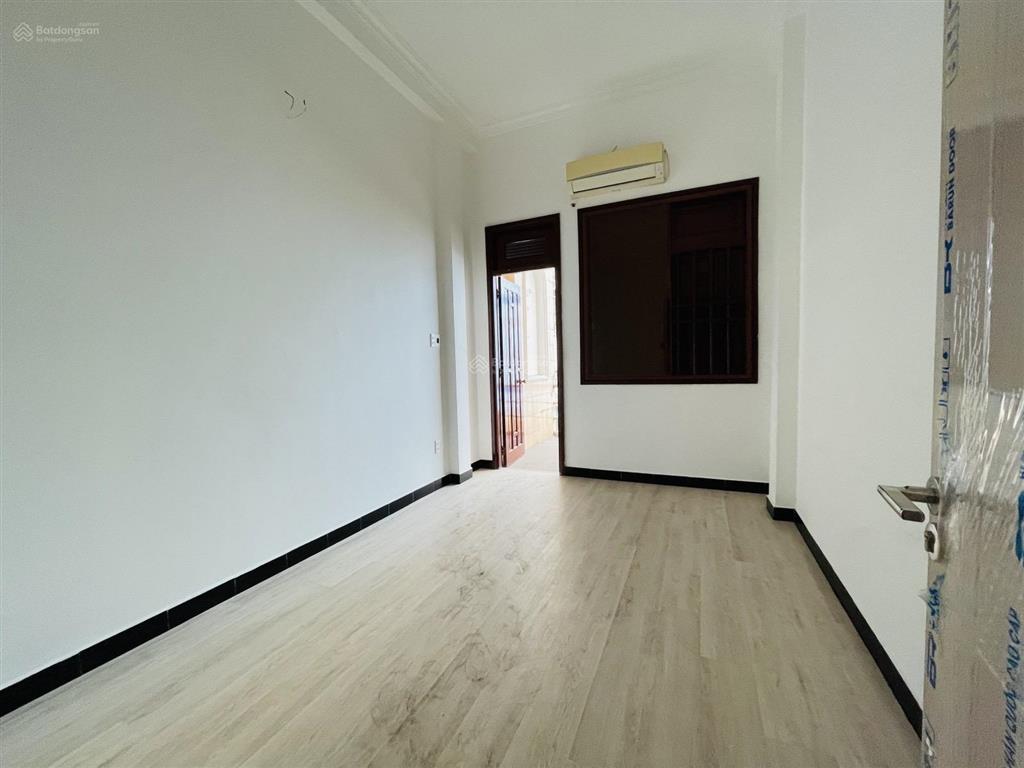 Cách một căn ra mặt tiền nguyễn văn lượng ngang hiếm 7.1m nhà chính chủ lâu đời cạnh cityland 3t