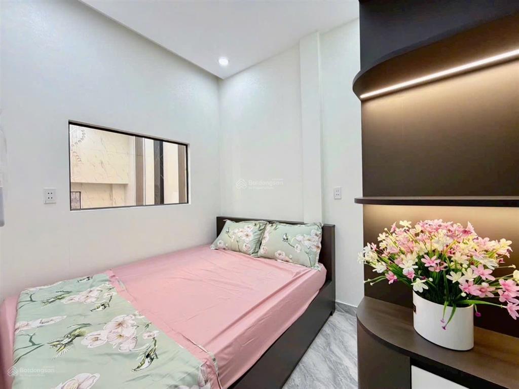 Sau lưng chung cư khang giá  emart phan huy ích