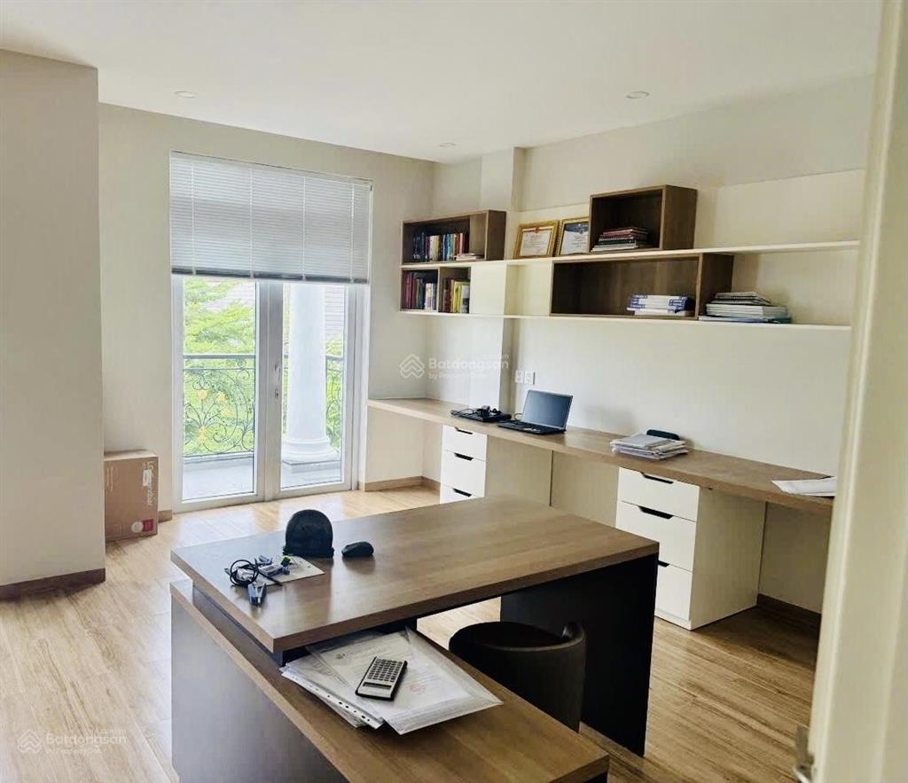 Mặt tiền đường số 6 khu cityland garden hill vị trí vip không gian sống đẳng cấp.
