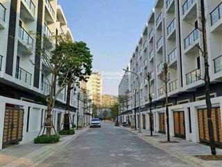 Bán gấp liền kề phú diễn  80m2  22 tỷ   0978 025 ***