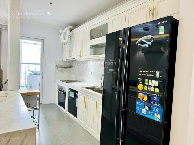 Mới ra  3 ngủ  126m2  15 tỷ  bán nhanh   0978 025 ***