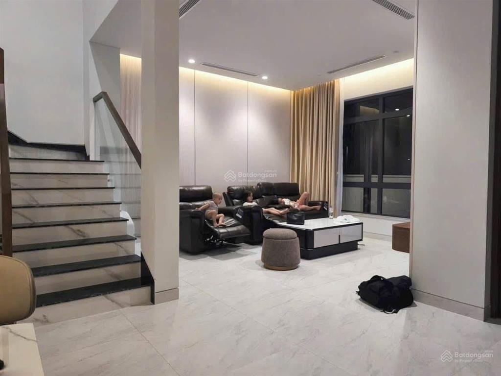 Cho thuê biệt thự đơn lập suncasa central 30tr/tháng