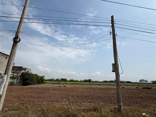 Đất biển du lịch chỉ 950tr giữa bãi biển rạch bùn và khu du lịch biển tân thành . 150m2 thổ cư full