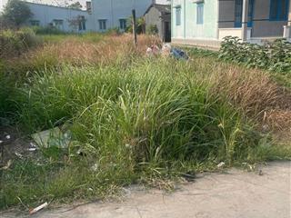 Cần tiền xoay sở chủ gửi bán lô đất thổ 120m2 gần cầu mồng gà . đường betong 5m sổ hồng riêng .