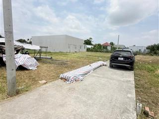 Giáp mt đường quốc lộ 50 cách cổng chào 700m chủ gửi bán 120m2 thổ cư ha giá còn 550tr thu vốn.