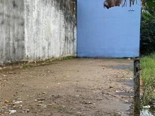 Cần ra nhanh lô đất đối diện kcn cầu tràm 120m2/570tr. shr. 100% thổ. long trạch cần đước long an