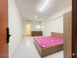 Căn hộ dịch vụ dạng chung cư mini, thang máy, hầm xe bảo vệ, 5,3 tr/th sát cầu nguyễn tri phương q5