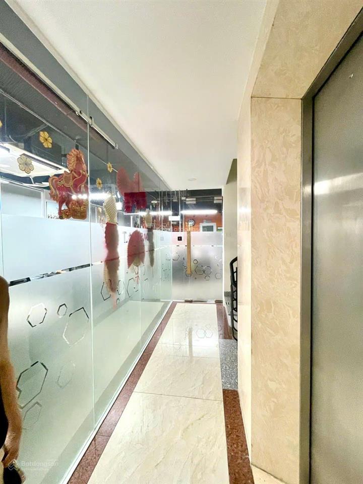 Mặt bằng kd 1 trệt 1 lầu, phù hợp mở công ty, showroom, cửa hàng  kdc trung sơn