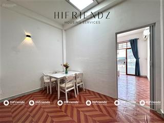 Cho thuê studio tách bếp 1pn mới 100%, ban công, full nt, sát quận 5 trung tâm