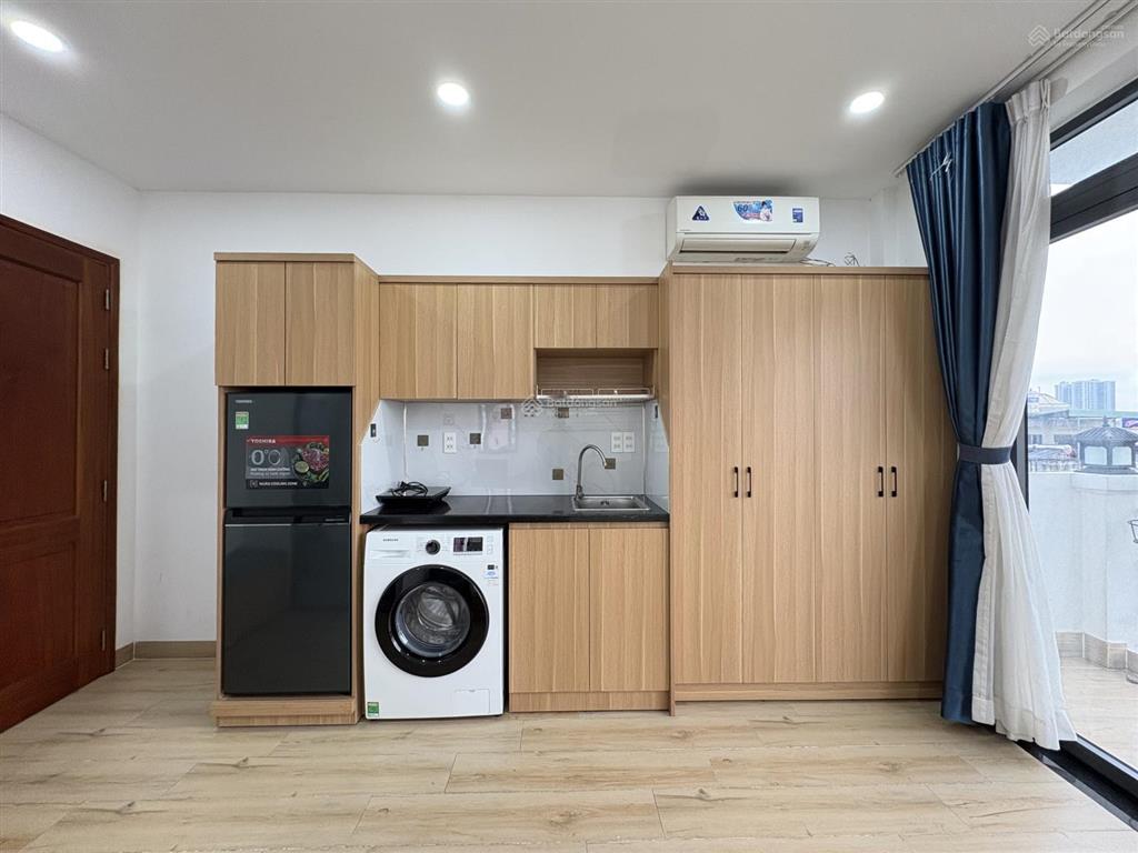 Căn hộ mini full nội thất cao cấp sang xịn  studio bancolny thoáng sát cầu chà và q8