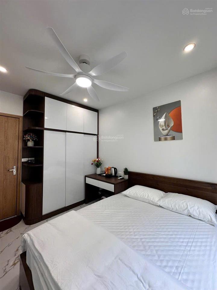Do nhu cầu công việc em cần cho thuê lại căn nhà hoàn thiện 5 tầng full đồ