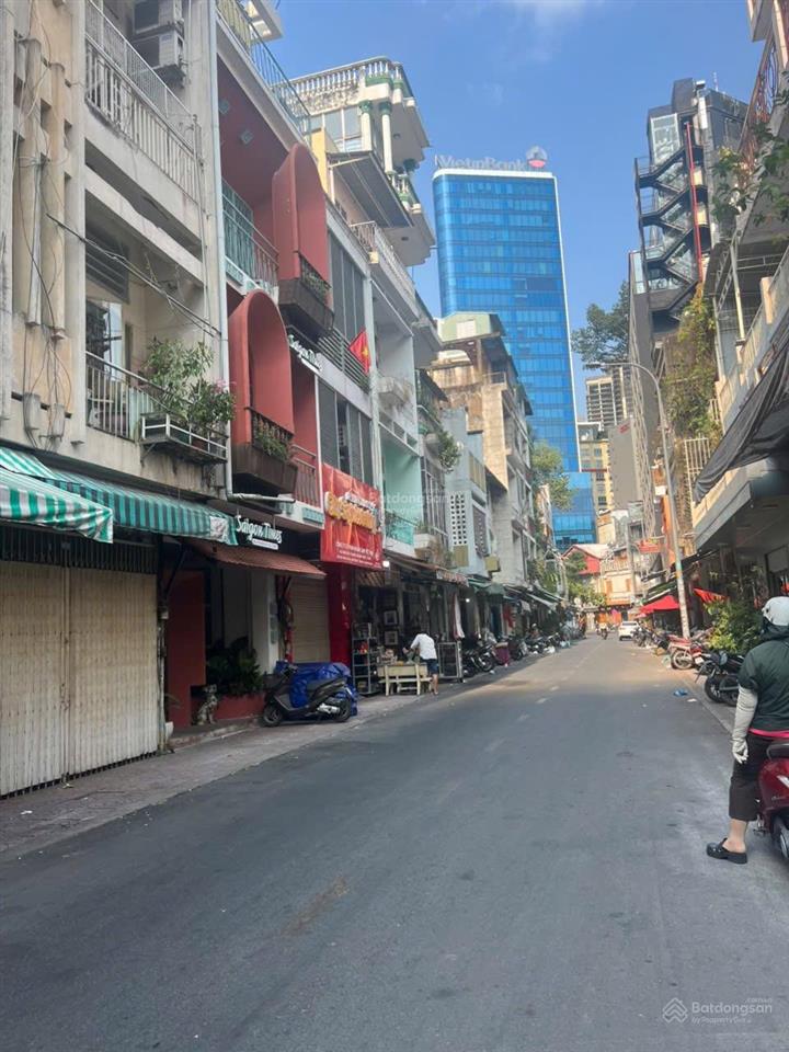 Cho thuê nhà mt lê công kiều p. bến thành q.1