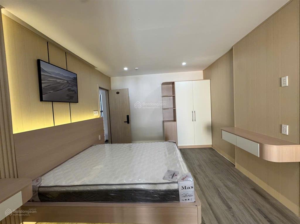Cho thuê khách sạn 14pn góc 2mt hxt trần đình xu, phường cầu ông lãnh, quận 1.