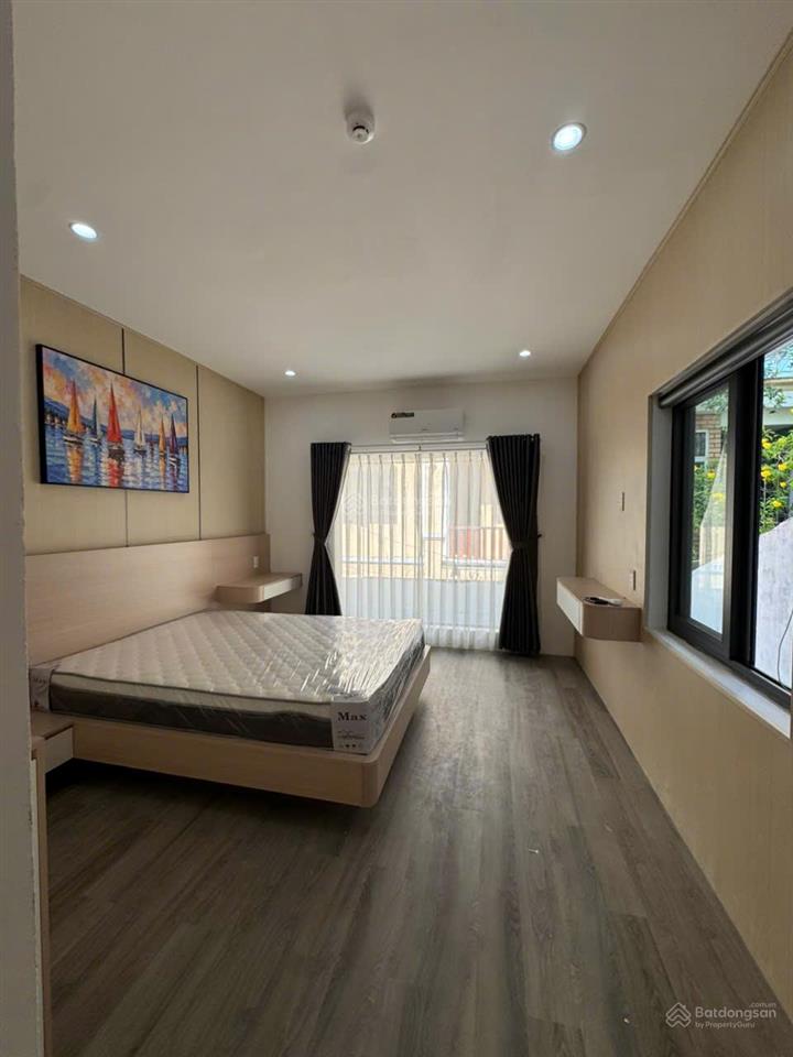 Cho thuê khách sạn 14pn góc 2mt hxt trần đình xu, phường cầu ông lãnh, quận 1.