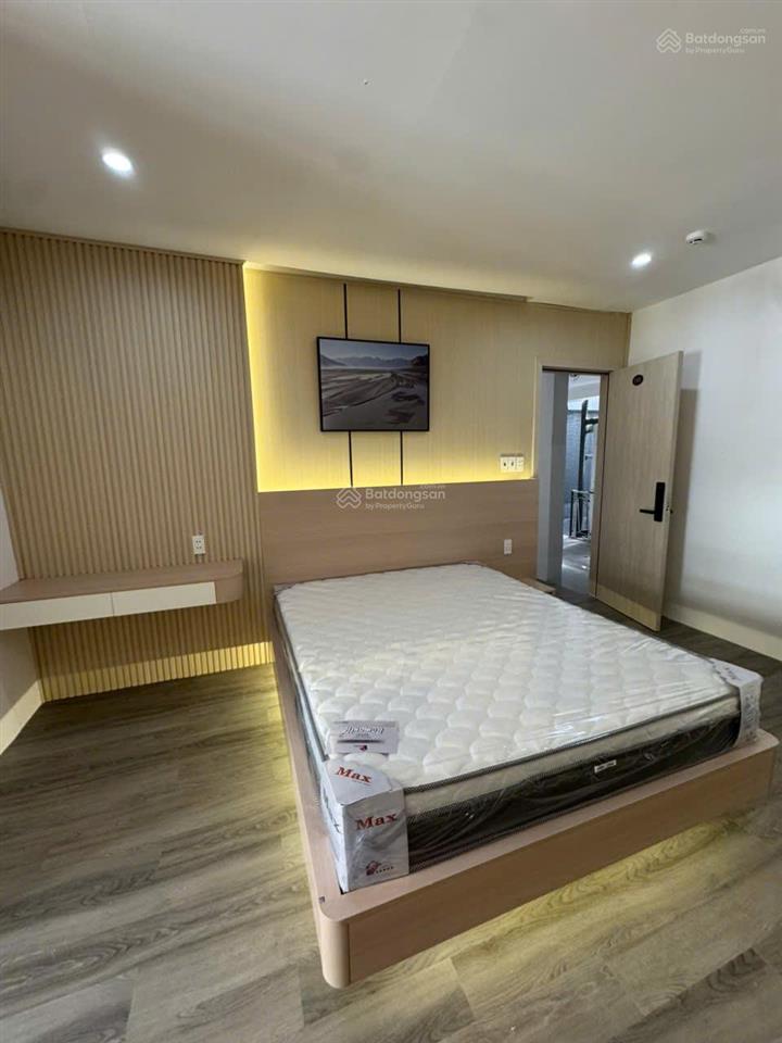 Cho thuê khách sạn 14pn góc 2mt hxt trần đình xu, phường cầu ông lãnh, quận 1.
