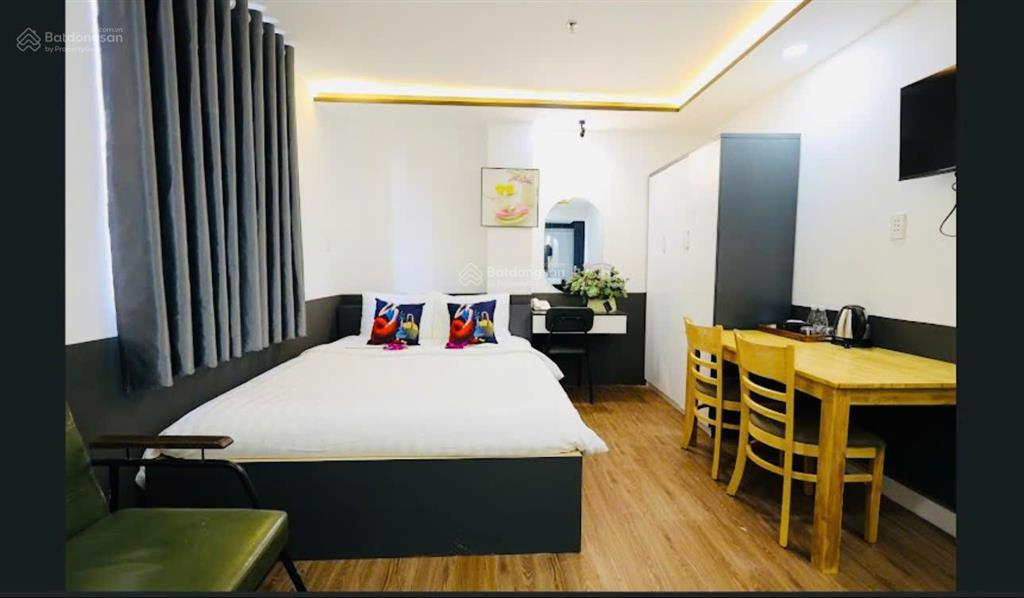 Cho thuê 37 phòng khách sạn mt đường nam quốc cang p bến thành quận 1.