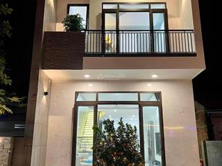 Nhà 1 trệt 1 lầu ngay trung tâm phường tân triều