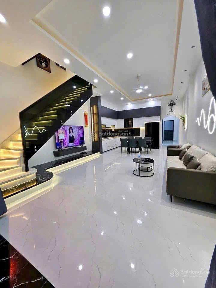 Nhà phố có gpxd hoàn công ngay cổng 11  phước tân, tp. đồng nai  trả trước 820triệu