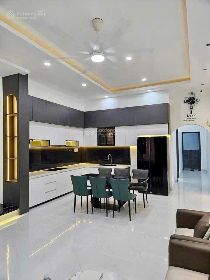 Nhà phố có gpxd hoàn công ngay cổng 11  phước tân, tp. đồng nai  trả trước 820triệu