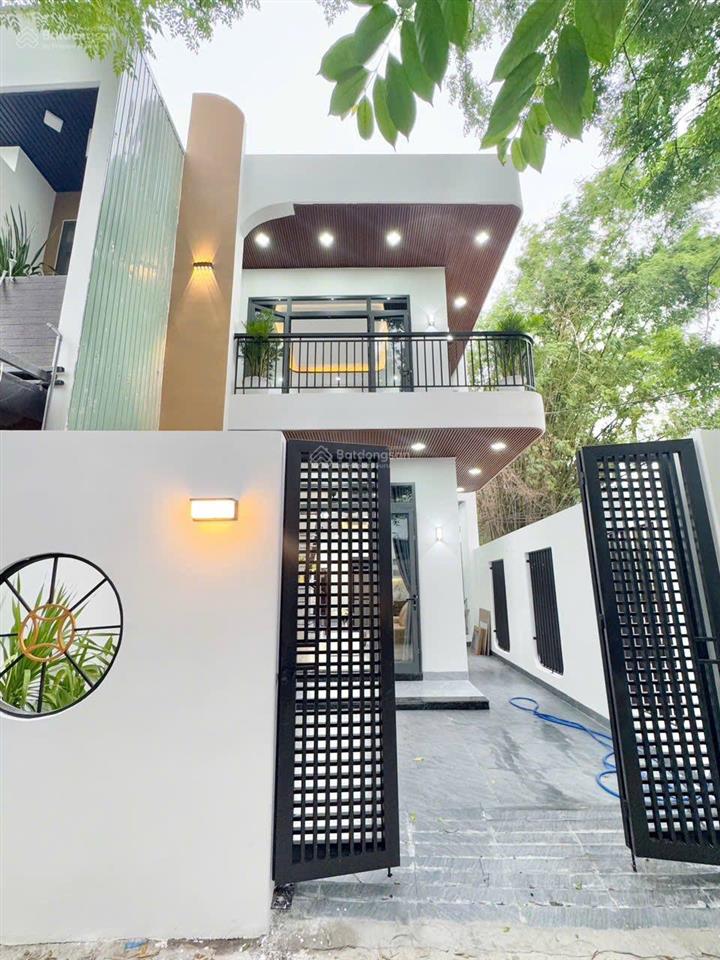 Chủ cần tiền cho con trai lấy vợ bán gấp nhà lầu 6,75x21 mới xây ngay cuối huỳnh văn nghệ 500tr
