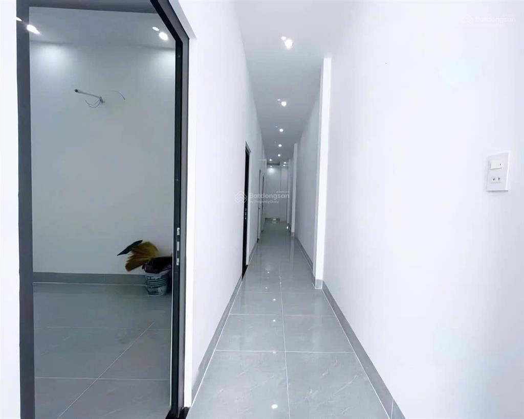 Chính chủ cần tiền bán gấp căn nhà cấp 4 gần ngay cầu bạch đằng 2