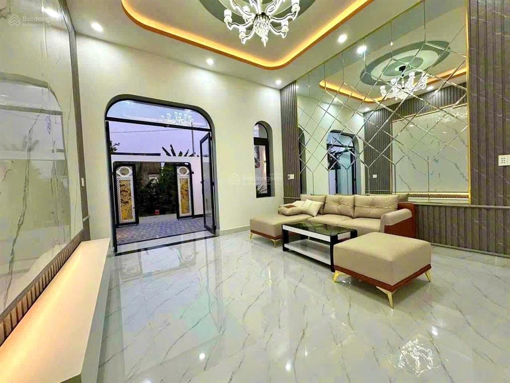 Chính chủ cần tiền bán gấp căn nhà cấp 4 gần ngay cầu bạch đằng 2