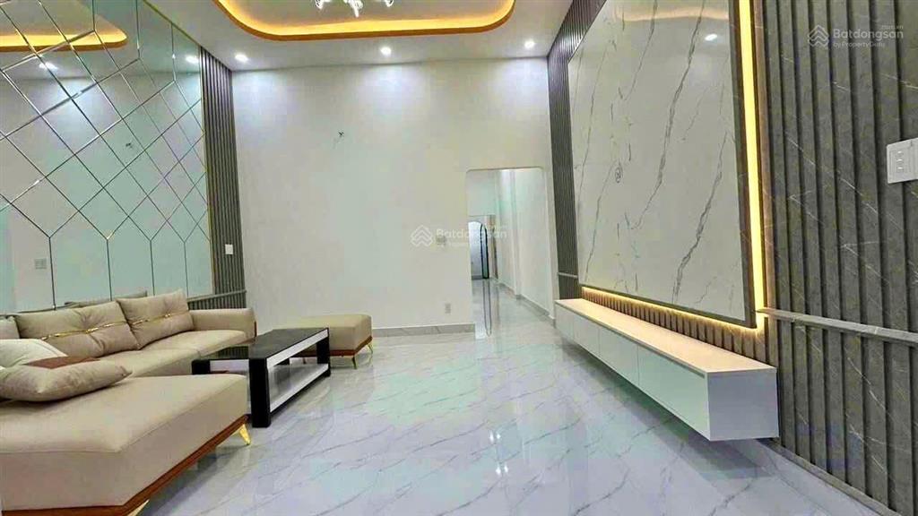 Chính chủ cần tiền bán gấp căn nhà cấp 4 gần ngay cầu bạch đằng 2