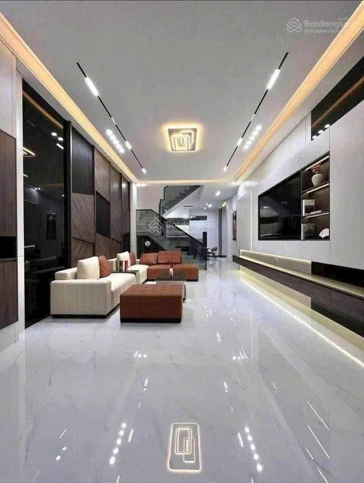 Chủ cần tiền đầu tư bán gấp nhà 5x20 mới xây ngay cuối huỳnh văn nghệ biên hoà tt 600tr vô ở ngay.